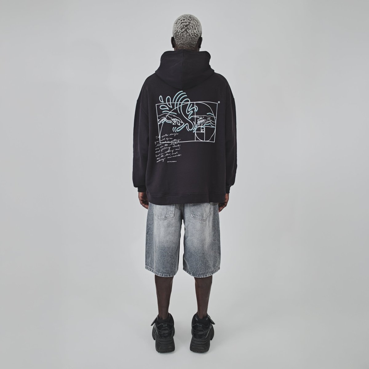 tm(d) - 03 HOODIE - Dikaid