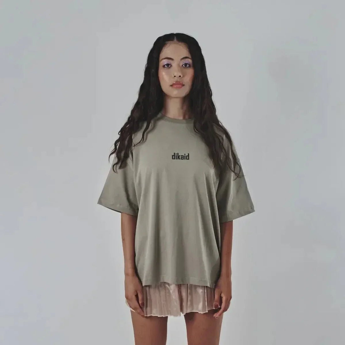 Dikaid Boxy Fit Oversize Tişörtler: Rahatlık ve Şıklığın Yeni Adresi - Dikaid