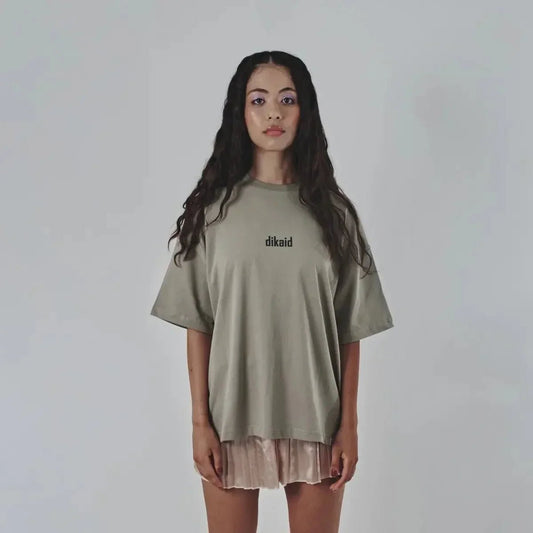 Dikaid Boxy Fit Oversize Tişörtler: Rahatlık ve Şıklığın Yeni Adresi - Dikaid