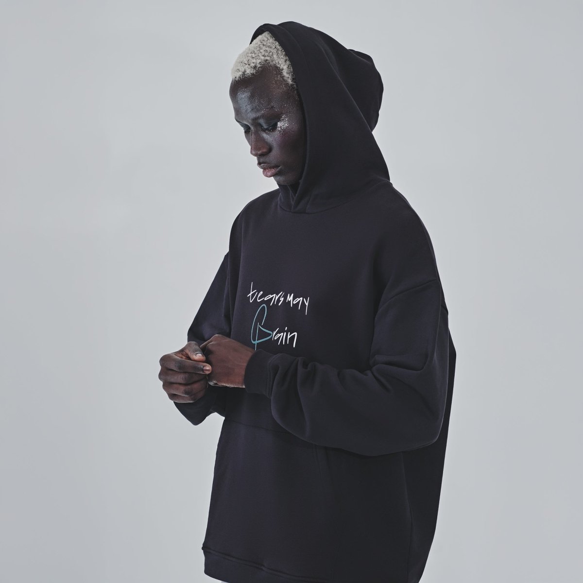 tm(d) - 03 HOODIE - Dikaid