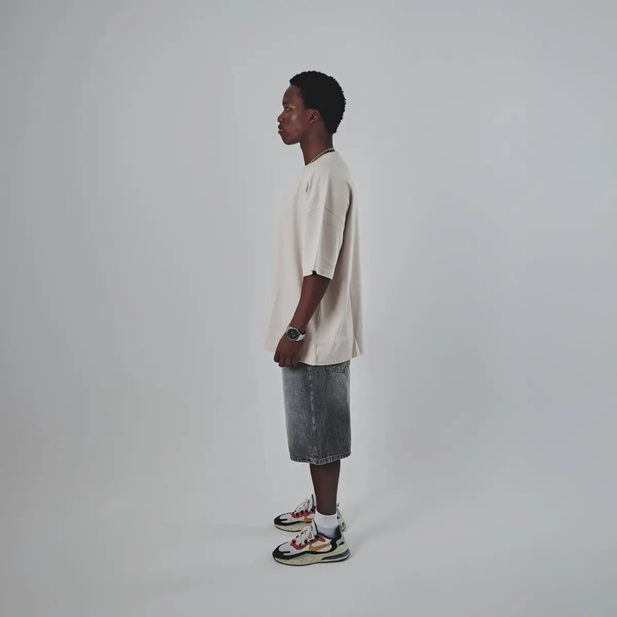 BG - 04 TEE | Dikaid